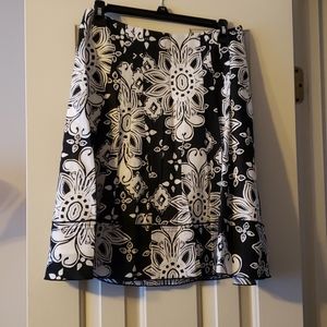 WHBM Black and White Floral Skirt